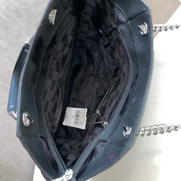 Authentic MK Purse - Picture 3 of 4